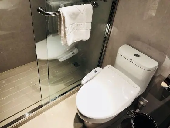 Deluxe Oda, Kısmi Göl Manzaralı