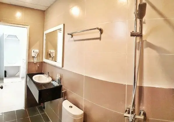 Standard Tek Büyük Yataklı Oda, 1 Büyük (Queen) Boy Yatak, Sigara İçilmez, Bahçe Manzaralı