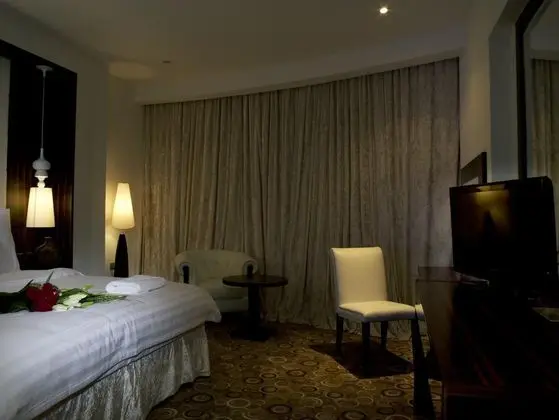 Suit Two Bedrooms