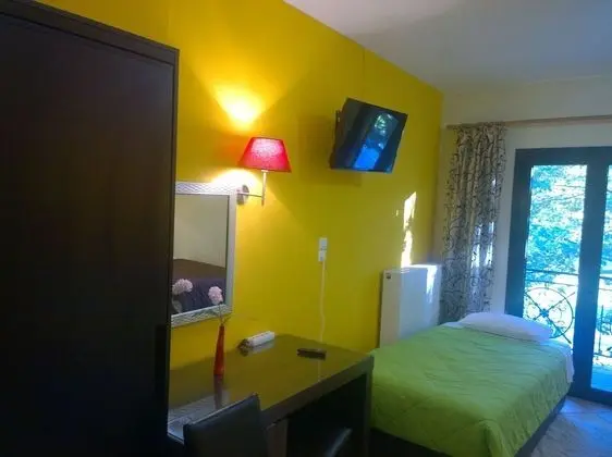 Dört Kişilik Oda