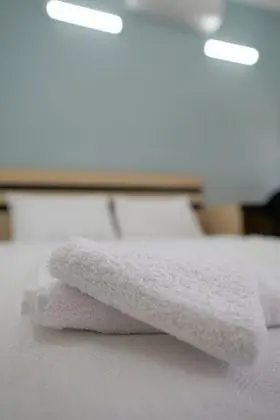 Çatı Katı Standart Oda, Havuz veya Bahçe Manzaralı, Balkonlu