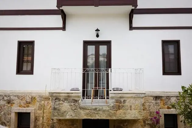 Comfort Oda, Bahçe Manzaralı, Balkonlu