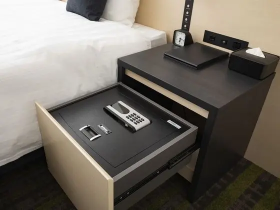 Deluxe Üç Kişilik Oda, Sigara İçilmez (12th-23th Floor)