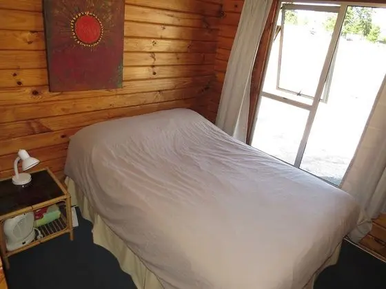 Standard Süit, 1 Yatak Odası, Sigara İçilmez, Ortak Banyo (Standard Double Room)