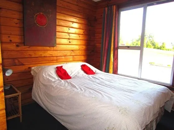 Standard Süit, 1 Yatak Odası, Sigara İçilmez, Ortak Banyo (Standard Double Room)