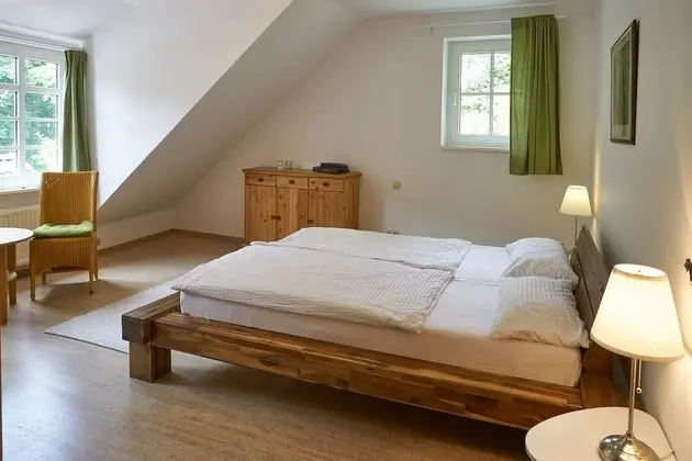 Tek Büyük Yataklı Oda