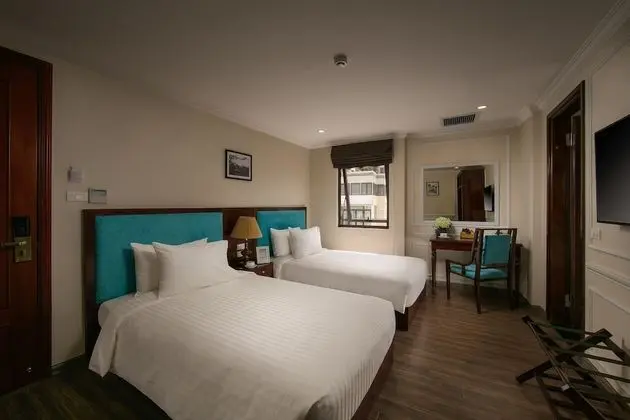 Deluxe Tek Büyük veya İki Ayrı Yataklı Oda, Şehir Manzaralı