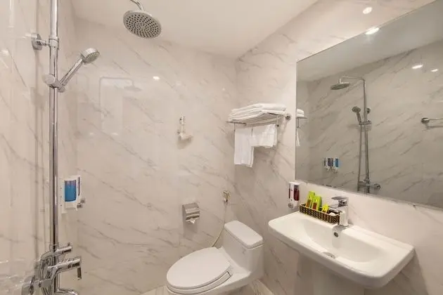 Deluxe Tek Büyük veya İki Ayrı Yataklı Oda, Şehir Manzaralı