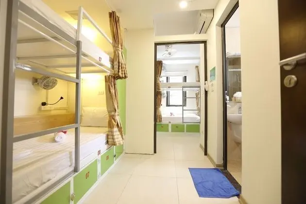 Ortak Ranzalı Oda, Karma Ranzalı Oda (Bed in 8-beds)
