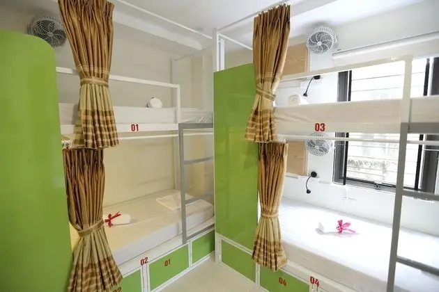 Ortak Ranzalı Oda, Karma Ranzalı Oda (Bed in 8-beds)