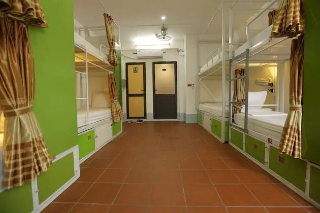 Ortak Ranzalı Oda, Karma Ranzalı Oda (Bed in 8-beds)