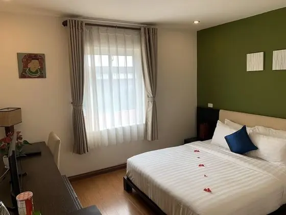Superior Tek Büyük veya İki Ayrı Yataklı Oda, Şehir Manzaralı