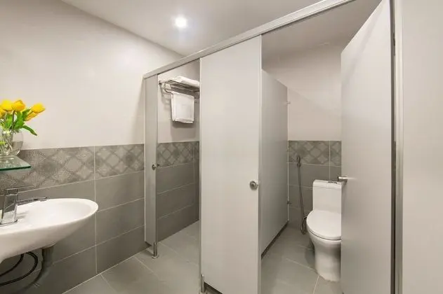 Ortak Ranzalı Oda, Sadece kadınlar için, Şehir Manzaralı (Bed in 6-bed)