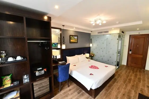 Deluxe Tek Büyük Yataklı Oda