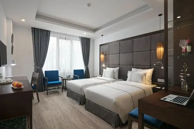 Premier Oda, 1 En Büyük (King) Boy Yatak, Sigara İçilmez, Şehir Manzaralı