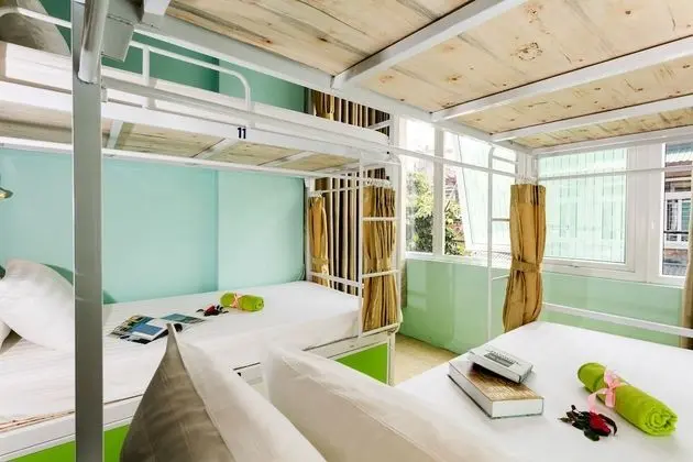 Ortak Ranzalı Oda, Karma Ranzalı Oda (Bed in 10-Bed)