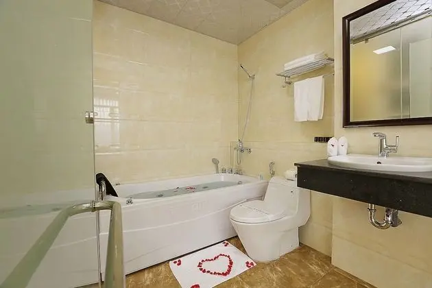 Premium Tek Büyük veya İki Ayrı Yataklı Oda, Sigara İçilmez, Balkon