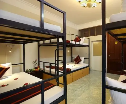 Ortak Ranzalı Oda, Karma Ranzalı Oda (6 Bed)