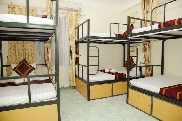 Ortak Ranzalı Oda, Karma Ranzalı Oda (6 Bed)
