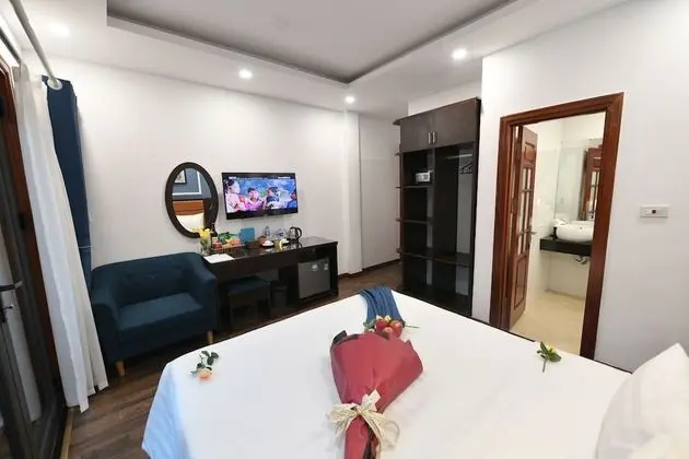 Honeymoon Tek Büyük veya İki Ayrı Yataklı Oda, Balkon, Şehir Manzaralı