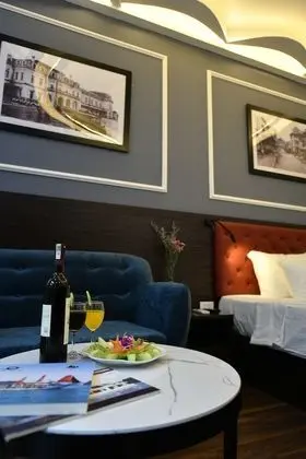 Junior Tek Büyük Yataklı Oda, 1 En Büyük (King) Boy Yatak, Balkon, Şehir Manzaralı