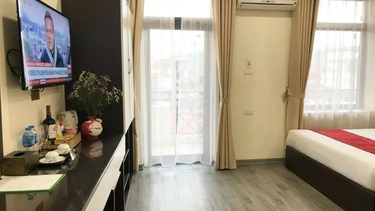 Üç Kişilik Oda, Balkon, Şehir Manzaralı