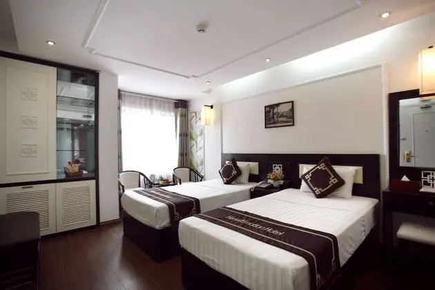 Üç Kişilik Oda, Şehir Manzaralı