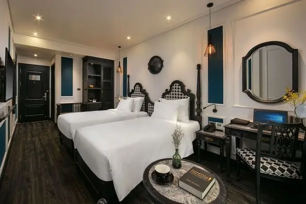 Junior Süit, Şehir Manzaralı (Double or Twin Room)