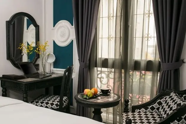 Junior Süit, Şehir Manzaralı (Double or Twin Room)