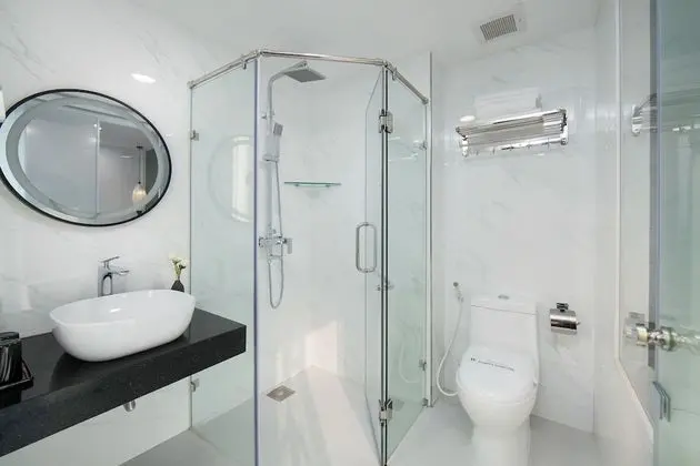 Deluxe Tek Büyük veya İki Ayrı Yataklı Oda, Balkon