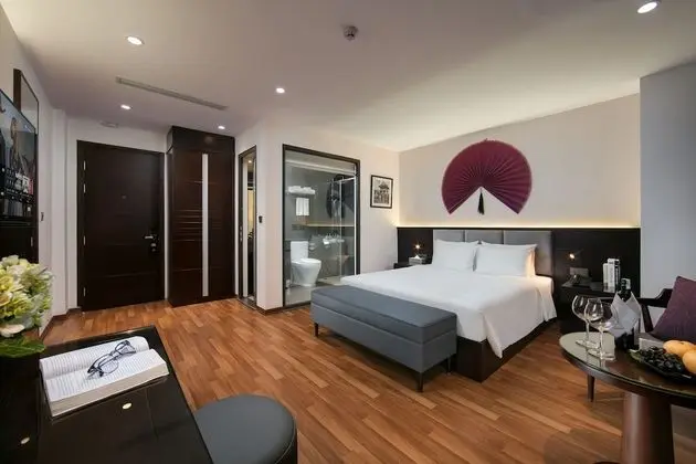 Oda, Balkon (Suite)