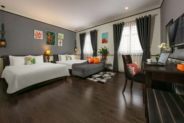 Family Oda, Şehir Manzaralı