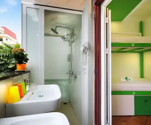 Ortak Ranzalı Oda, Karma Ranzalı Oda (14 beds)