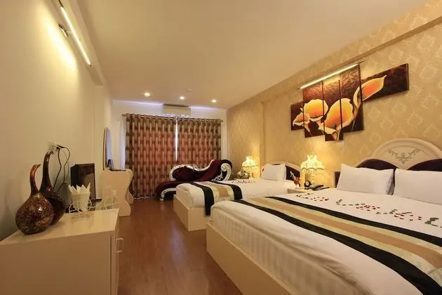 Üç Kişilik Oda, Şehir Manzaralı