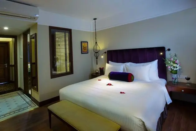 Deluxe Üç Kişilik Oda