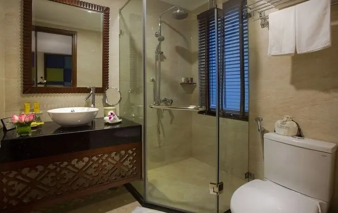 Deluxe Üç Kişilik Oda