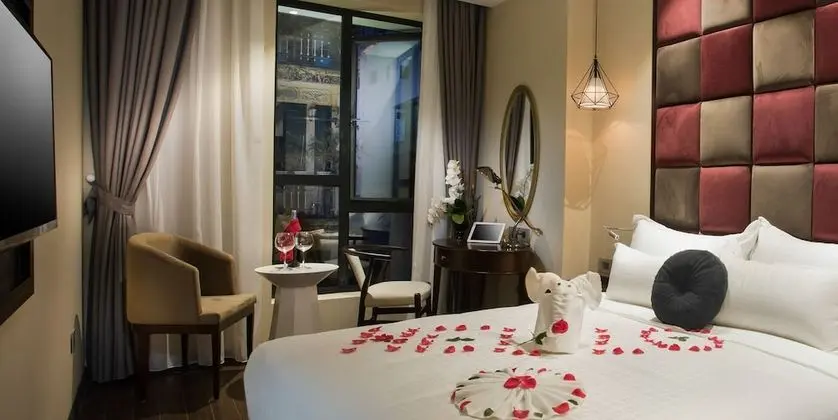 Deluxe Tek Büyük veya İki Ayrı Yataklı Oda, Şehir Manzaralı