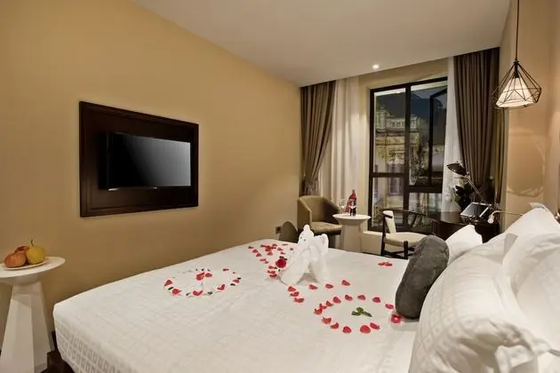 Deluxe Tek Büyük veya İki Ayrı Yataklı Oda, Şehir Manzaralı