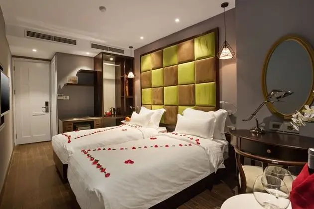 Deluxe Tek Büyük veya İki Ayrı Yataklı Oda, Şehir Manzaralı