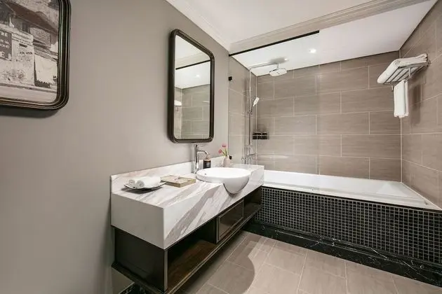 Premium Oda, 1 Büyük (Queen) Boy Yatak, Balkon, Şehir Manzaralı