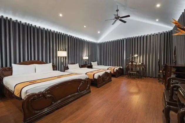 Family Süit, 1 Yatak Odası, Mutfak, Şehir Manzaralı (1 King Bed and 2 Single Beds)
