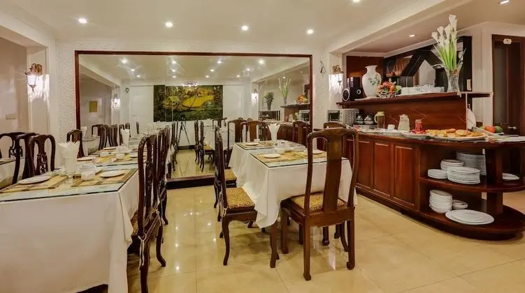 Family Süit, 1 Yatak Odası, Mutfak, Şehir Manzaralı (1 King Bed and 2 Single Beds)