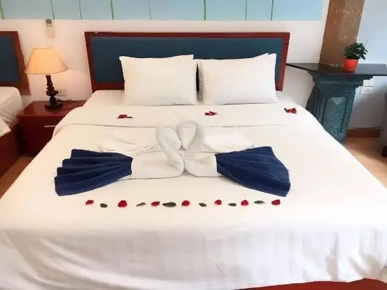 Old Quarter Twin Room City View