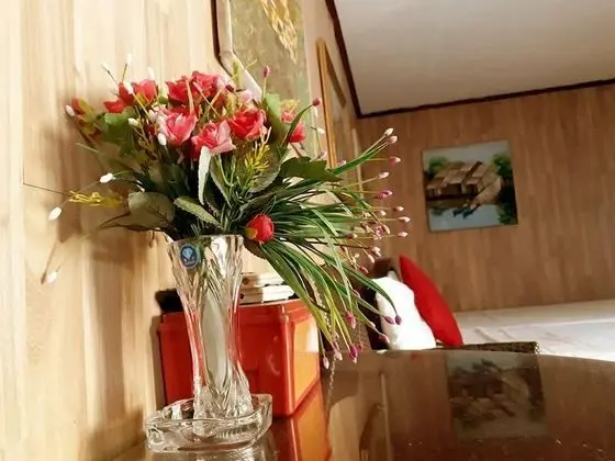 Üç Kişilik Oda