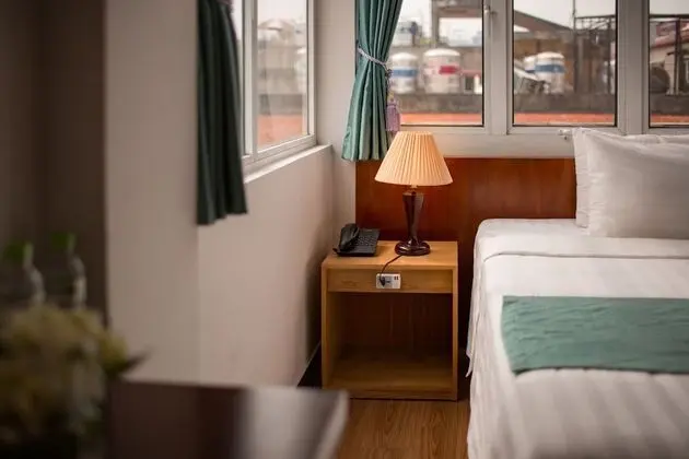 Luxury Tek Büyük veya İki Ayrı Yataklı Oda, Şehir Manzaralı