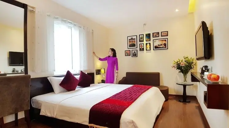 Deluxe Tek Büyük Yataklı Oda
