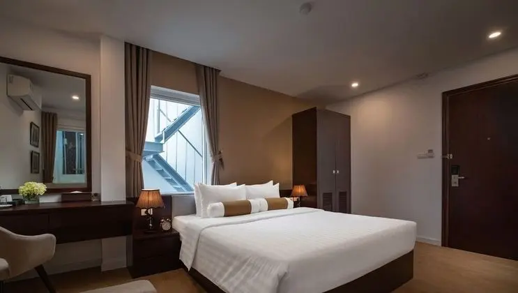 Deluxe Tek Büyük Yataklı Oda