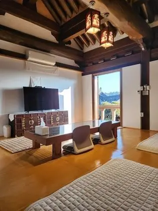 Family İki Ayrı Yataklı Oda, Buzdolabı, Şehir Manzaralı