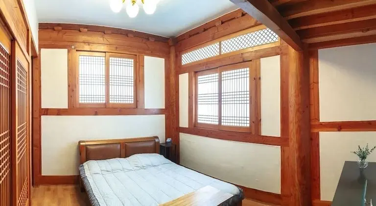 Traditional Ev (Main Building)