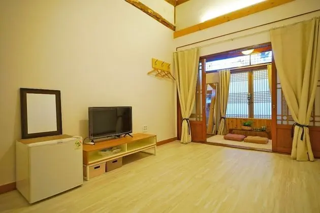 Traditional Oda (Gold)